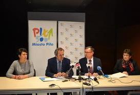 Podpisanie umów partnerskich w zakresie budowy ścieżek rowerowych z gminą Kaczory oraz Gminą Szydłowo. 