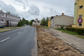 Chodnik przy ulicy Śniadeckich.