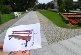 Nowe ławki w Parku Miejskim. 